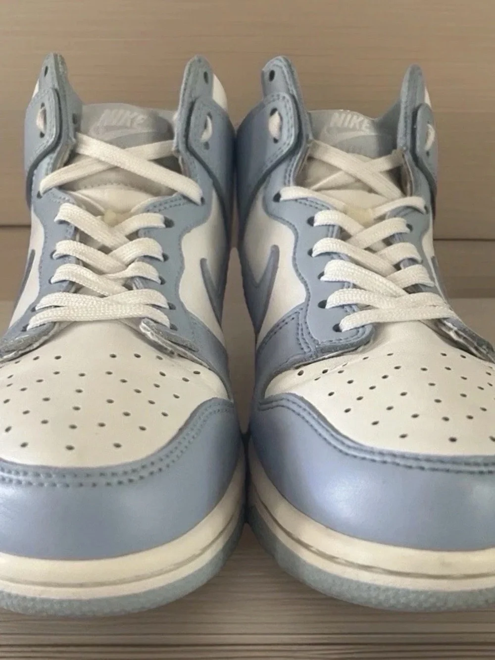 Nike Dunk High “Aluminum”Style Code: DD1869-107. (2021)